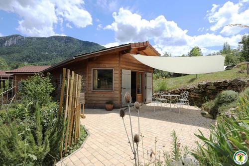 La Petite Maison En Bois à Saint Martin Le Colonel