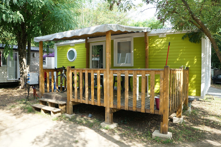 Camping Les Actinidias *** à Berrias-et-Casteljau