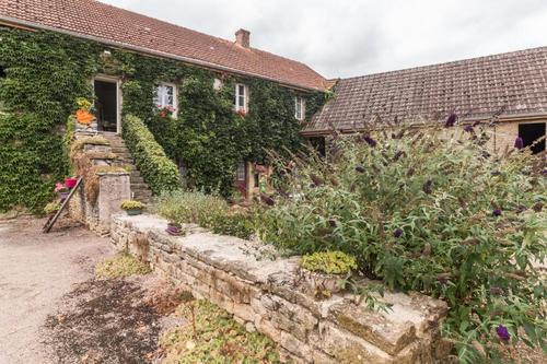 Le Campagnard à Avosnes