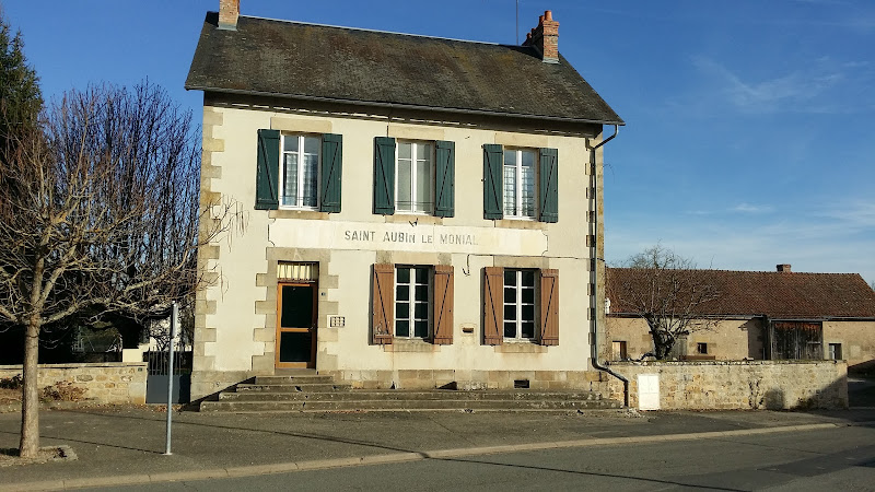 Auberge Saint Aubin à Saint-Aubin-le-Monial