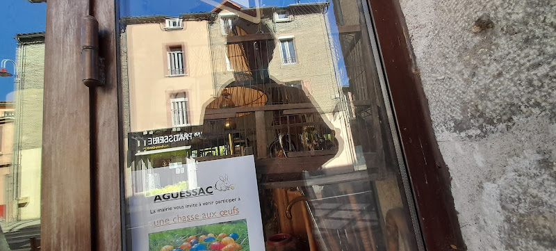 Rooms of Antique à Aguessac