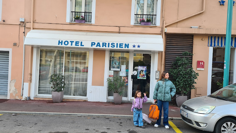 hôtel Parisien à Menton