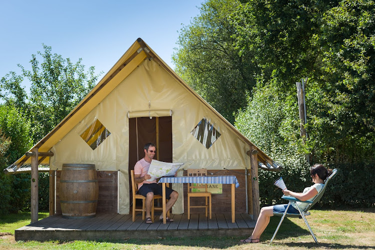 Camping La Vallée Du Ninian à Taupont
