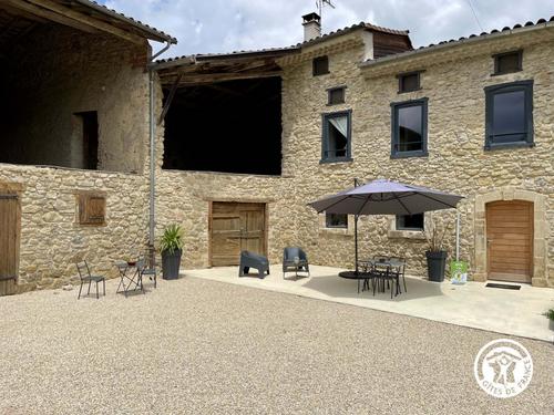 Gîte des Rousses à MONTELS