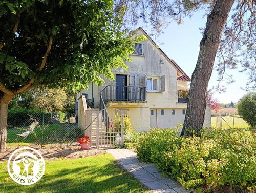 Gîtes de France® - La Chambre aux oiseaux à Prudhomat