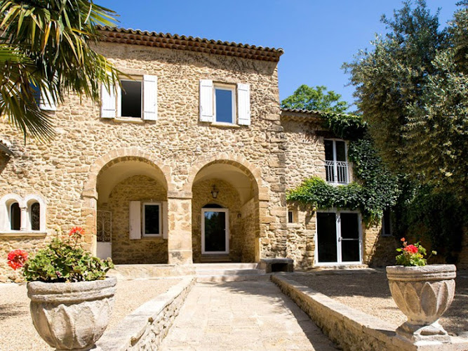 Abbey Grand Gigognan à Sorgues