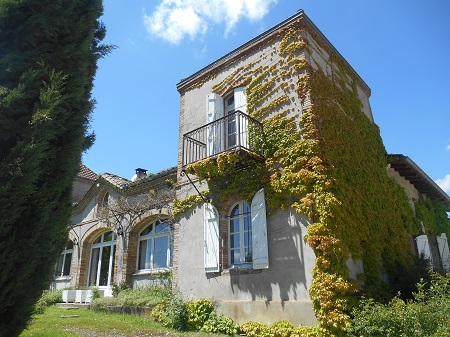 Le Loubet à L'Isle-Jourdain