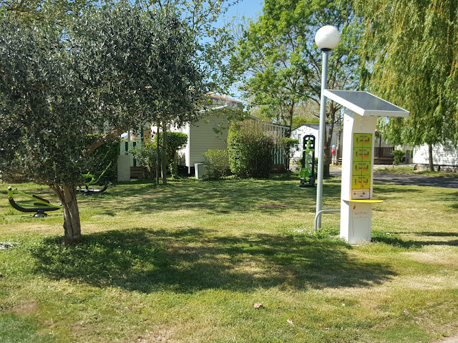 Camping Municipal Le Rayonnement à Rochefort