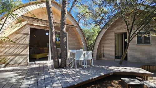 Cabanons Jour et Nuit à Mazan