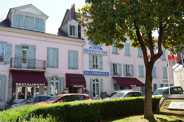 hôtel Du Commerce à Bagnères-de-Bigorre