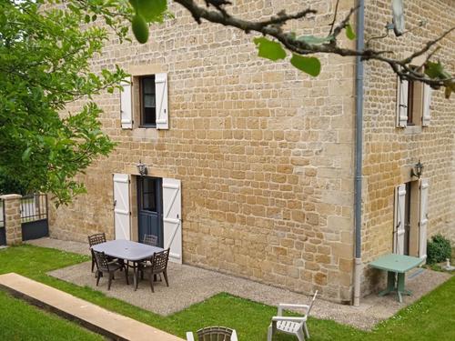 Les Lilas à Remilly Les Pothees