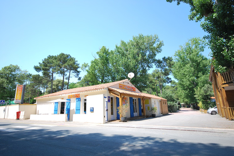 Camping le Clos des Pins à Longeville-sur-Mer