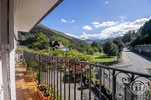 Montaigu à Aspin En Lavedan