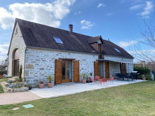 Gîtes de France® - La Grange d'Elina à LAVERGNE