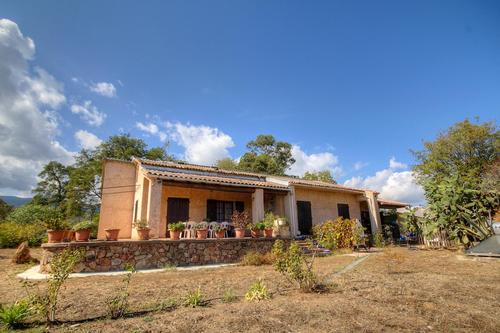 Tra Mare e Tova à Solaro