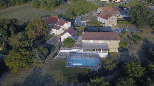 Gîte de La Noyeraie à Borrèze
