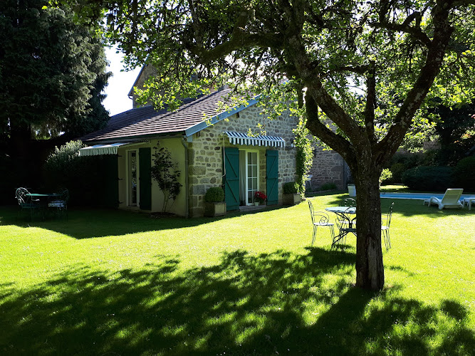 Charming Guest Rooms Alain COUTURIER à La Chapelle-Saint-Martial