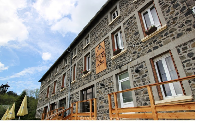 Inn Between Lakes and Volcanoes à Aydat