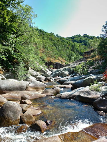 Camping Pensière à Ajain