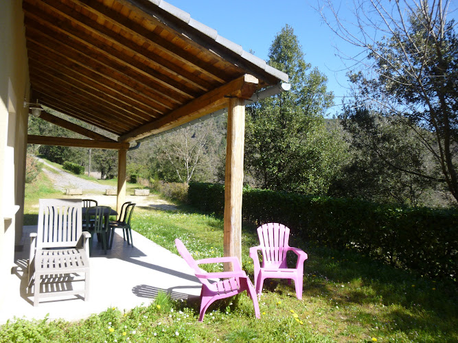 Camping Le Caylou à Les Plantiers
