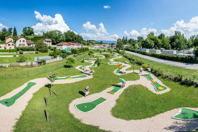 Camping Savoie à Saint-Genix-les-Villages