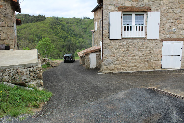 Maison en pierre à Belsentes