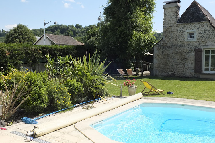 Petit gîte familial aux portes de Pau à Mazères-Lezons