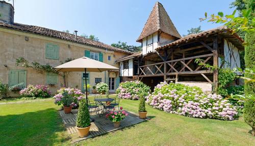 Domaine du Mégnon La Mirabelle à Cazaubon