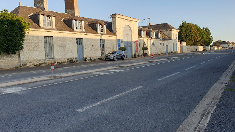 Camping Intercommunal à Les Ormes