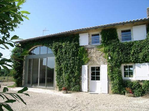 Le Haras du Grand Brillouard à Sainte Radegonde