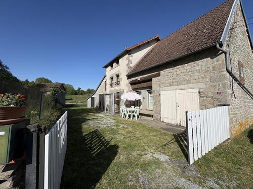 La Maison d'Emilienne à AHUN