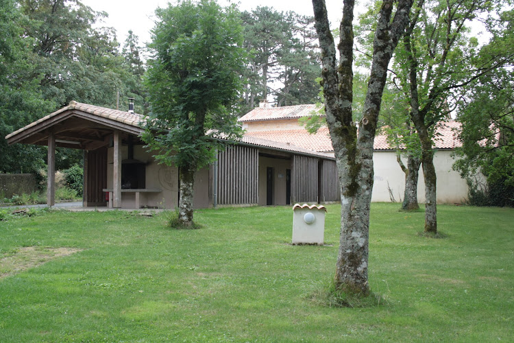 Camping municipal du Parc à Lezay