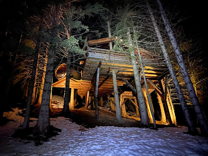 Treehouses - Between Earth and Sky à Saint-Nicolas-la-Chapelle