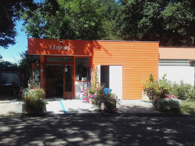 Camping de Saint-Éloy-les-Mines à Saint-Éloy-les-Mines