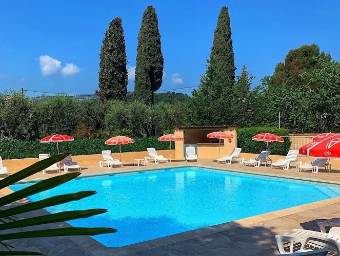Camping La Ferme Riola à Contes