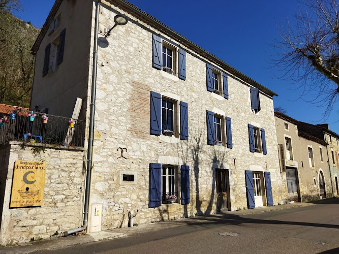 Un nid pour la nuit à St Géry-Vers