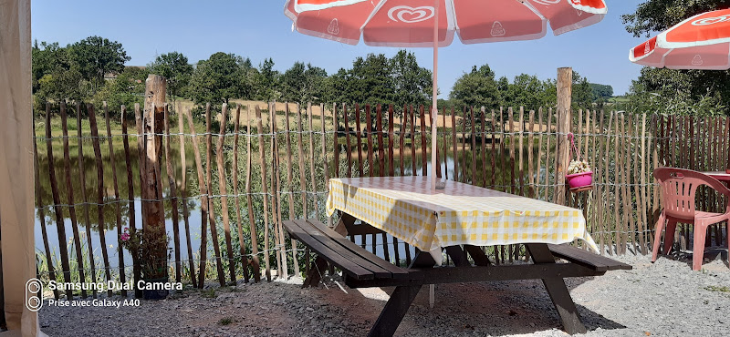 Camping Municipal Les Vergnes à Rougnat