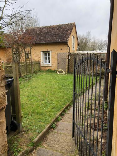 La Petite Maison à Asnières sur Vègre