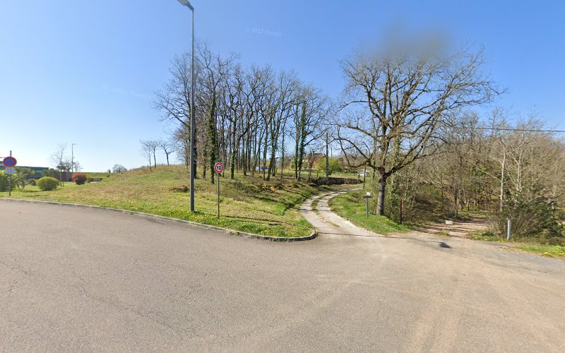 Aire de camping car à Nespouls