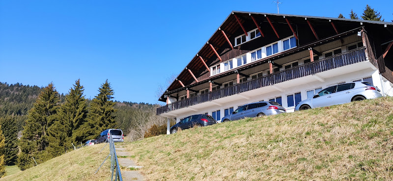 Village de l Espérance à Burdignin