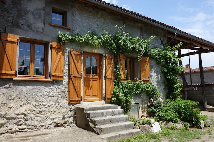 Gîte La Grange du Mont Arès à Nestier