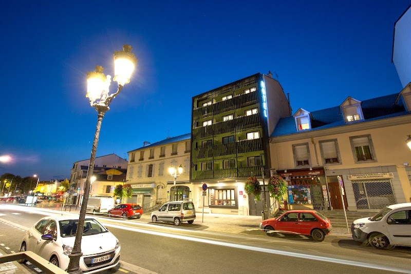 Hôtel de la Marne in Tarbes Pyrenees- Cit hôtel à Tarbes