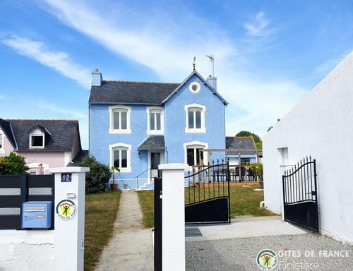 La Maison Bleue à Saint Nic