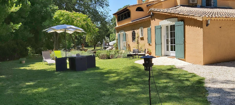 Au Bord de l Alzon à Uzès