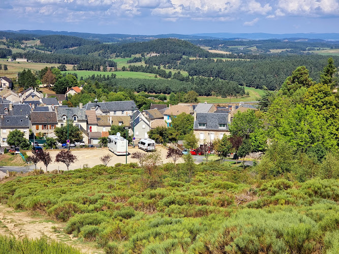 Aire de camping-car à Peyre en Aubrac