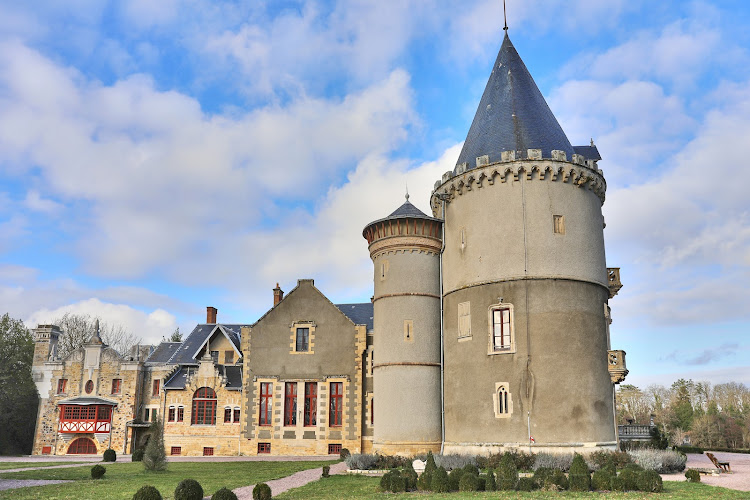 Chteau de Beguin à Lurcy-Lévis