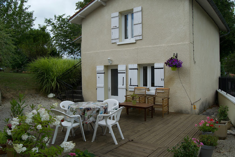 La Petite Maison à Saint-Paul-Lizonne