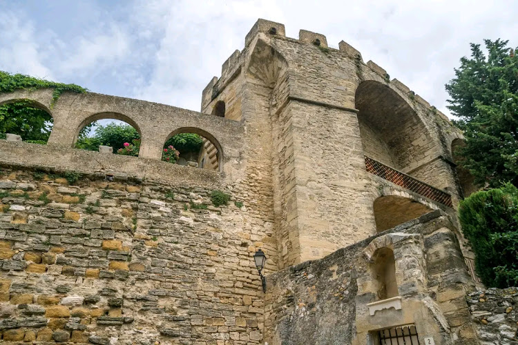 Chateauneuf-de-Gadagne à Chteauneuf-de-Gadagne