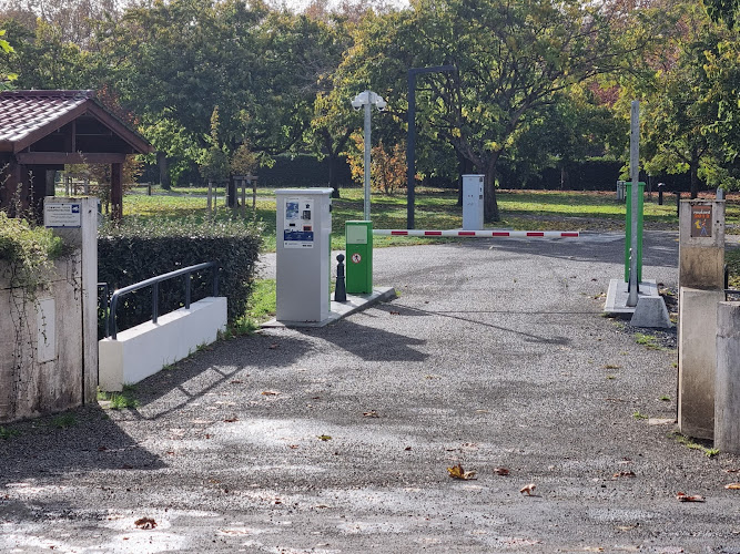 Aire Camping-Car Park à Maubourguet
