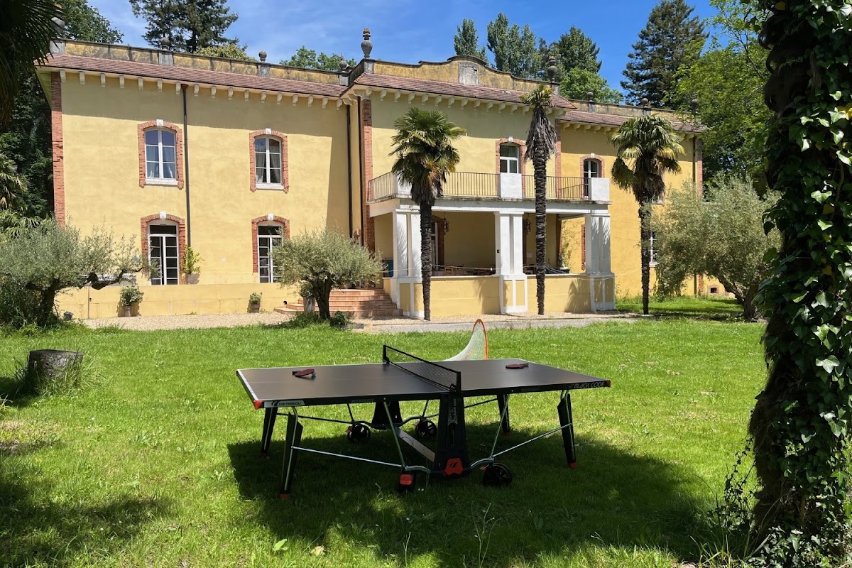 Chteau De Larunque à Saint-Laurent-de-Gosse